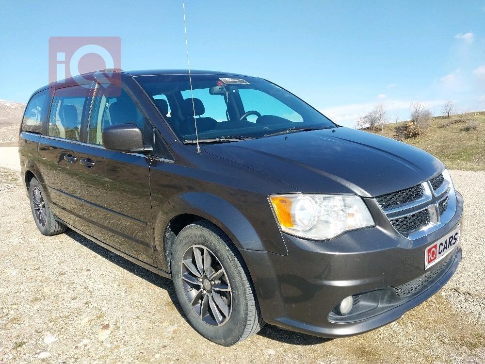 دودج جراند كارافان